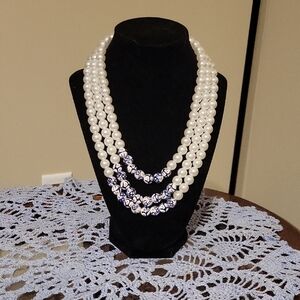 Elegant Pearl and Blue Bead Necklace